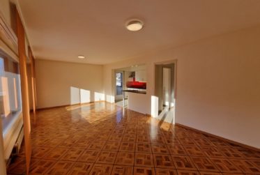 Bel appartement traversant de 4.5 pièces en plein centre de Sierre