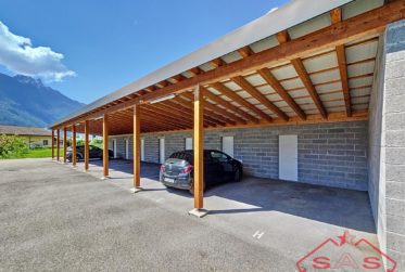Lumineux attique de 4.5 pièces avec terrasse à Leytron