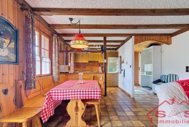 Chalet traditionnel en bordure de la Forêt de Finges