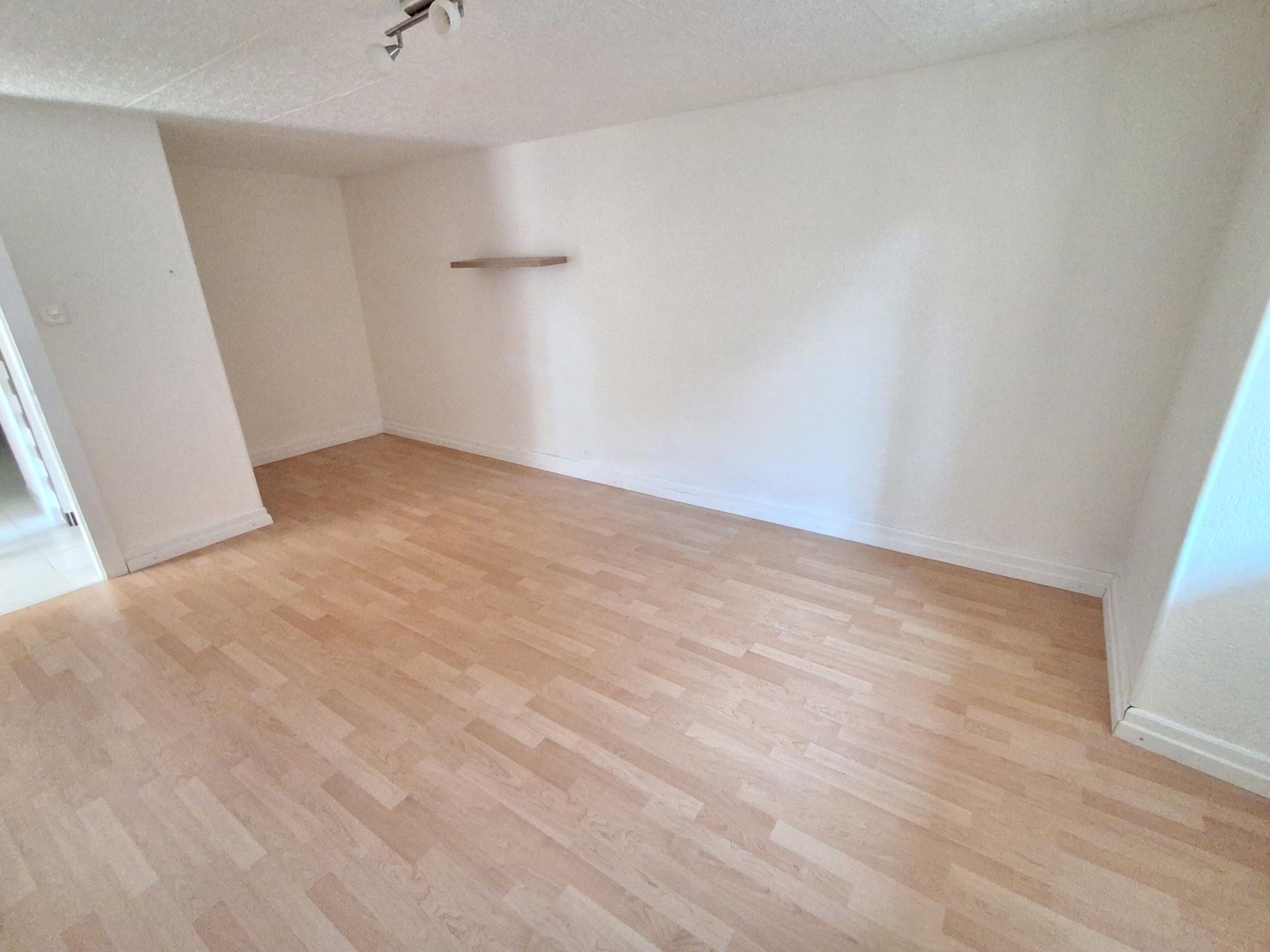 Maison villageoise avec 2 appartements indépendants et une grange