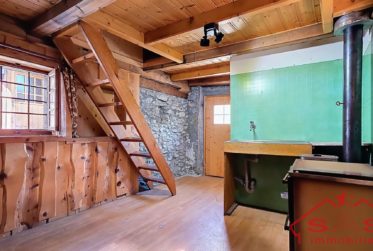 Exclusivité : Opportunité Unique au Coeur du Vieux Village de Fully