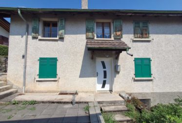 Maison villageoise avec 2 appartements indépendants et une grange