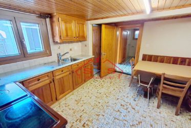 6.5 Rooms House, Village house