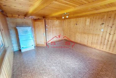 6.5 Rooms House, Village house